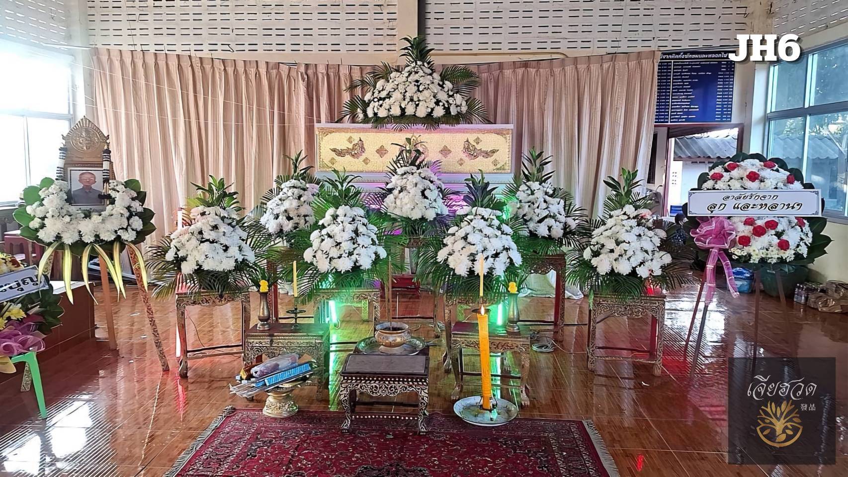 ชุดดอกไม้หน้าศพ 12